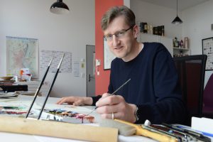 Phil Hubbe an seinem Arbeitsplatz in Magdeburg © Privat